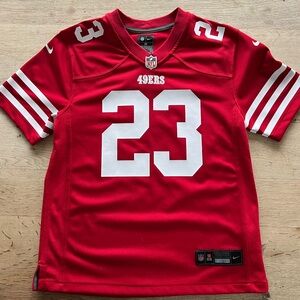 Christian McCaffrey Youth Size Medium 49ers Jersey